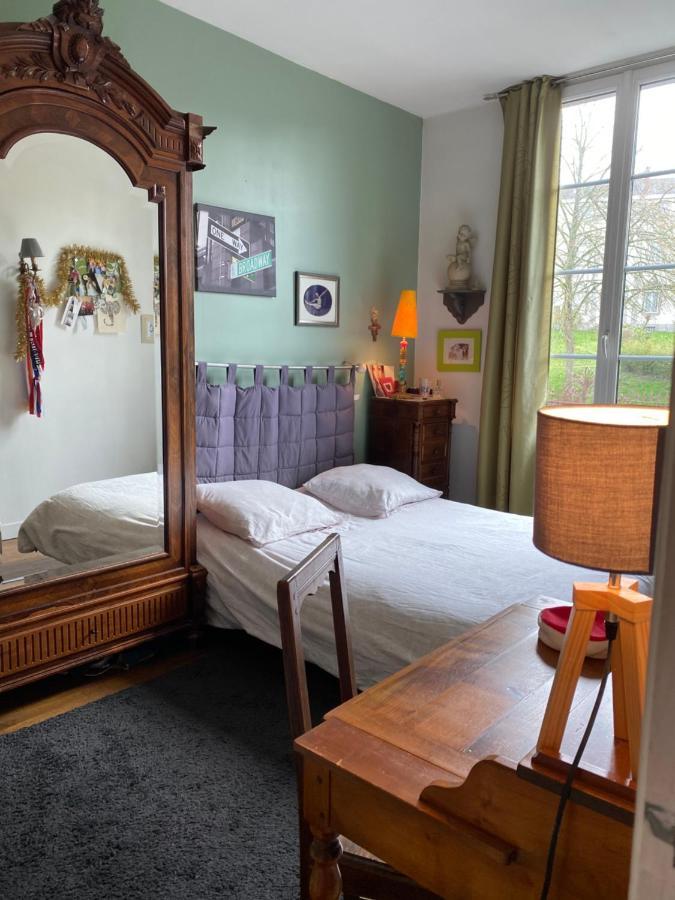 Le Trianon Bed & Breakfast Le Bourgneuf-la-Foret Екстериор снимка